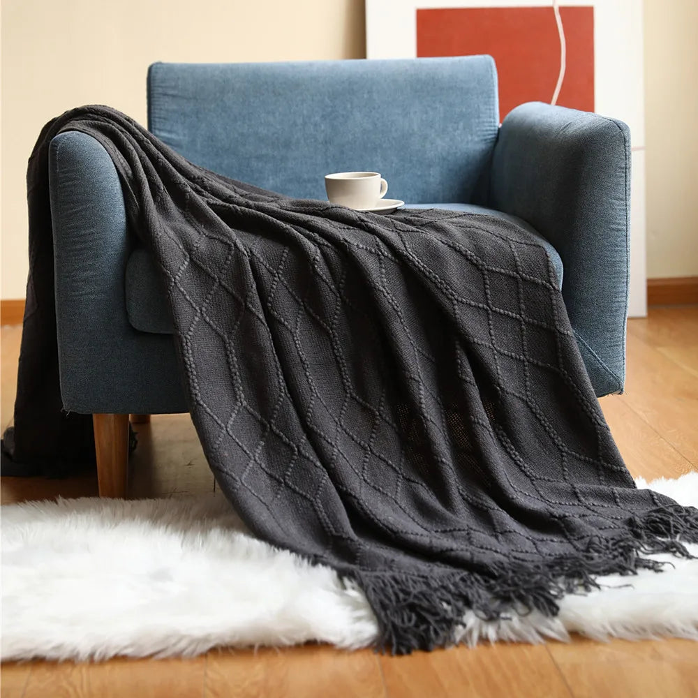Chunky Knit Tassel Throw Blanket