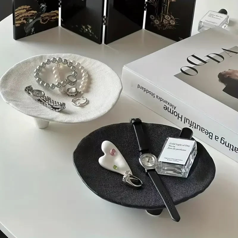 Ceramic Three-Legged Jewelry Tray
