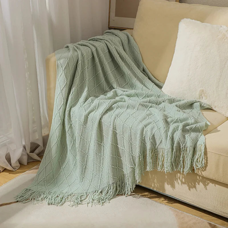 Chunky Knit Tassel Throw Blanket